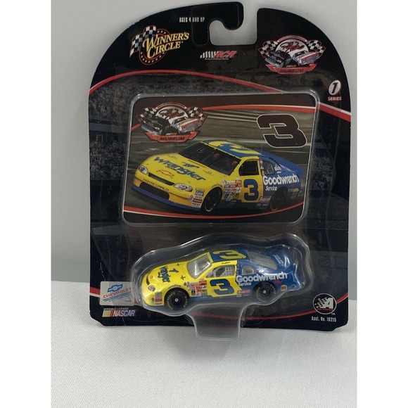 Winners Circle Museum Series 1 Dale Earnhardt #3 Wrangler Chevy Monte Carlo - Picture 5 of 5